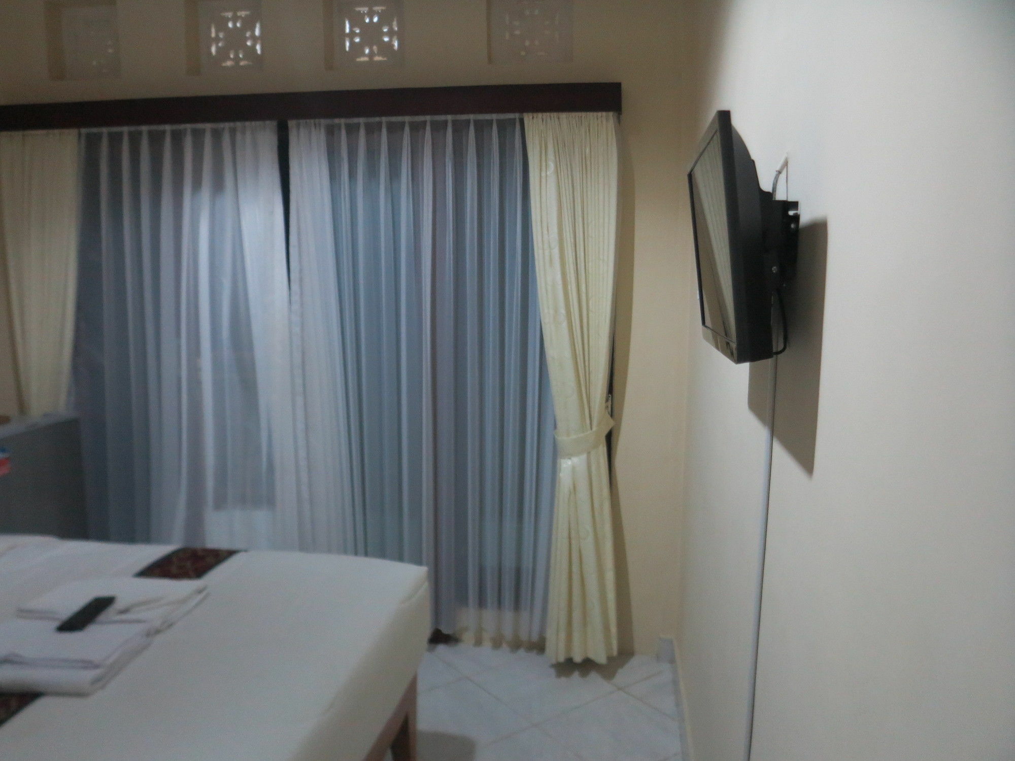 ซารี บัวนา เบด แอนด์ เบรคฟาสต์ Hotel กูตา ภายนอก รูปภาพ